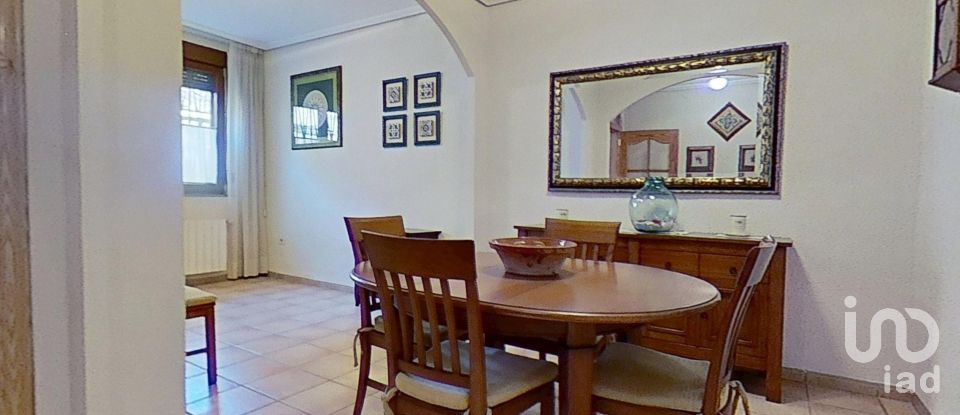 Mansion 4 bedrooms of 194 m² in Vila-Real/Villarreal (12540)