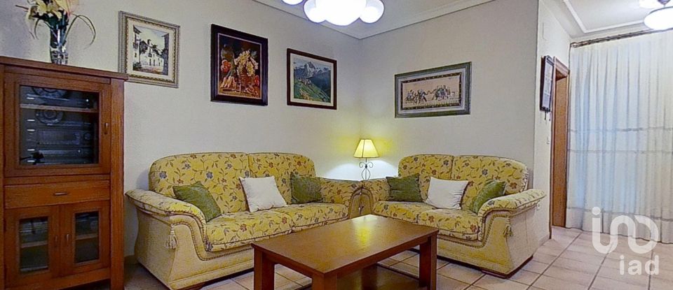 Mansion 4 bedrooms of 194 m² in Vila-Real/Villarreal (12540)