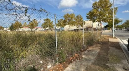 Land of 1,009 m² in Vila-Seca (43480)