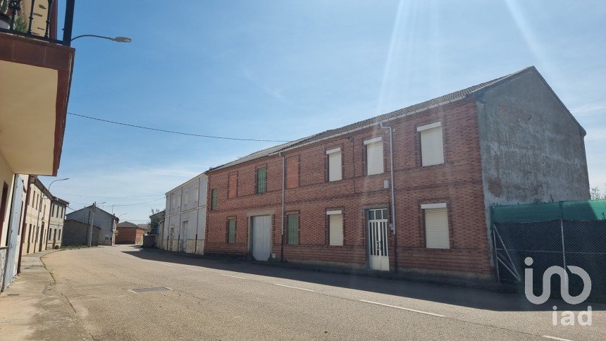 House 5 bedrooms of 156 m² in Huerga de Frailes (24356)