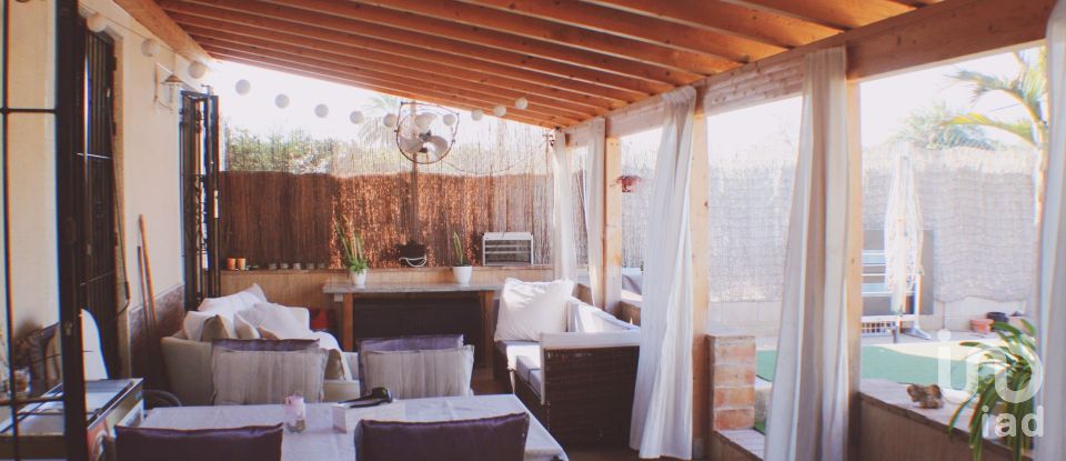 Casa 4 habitaciones de 257 m² en Formentera del Segura (03179)