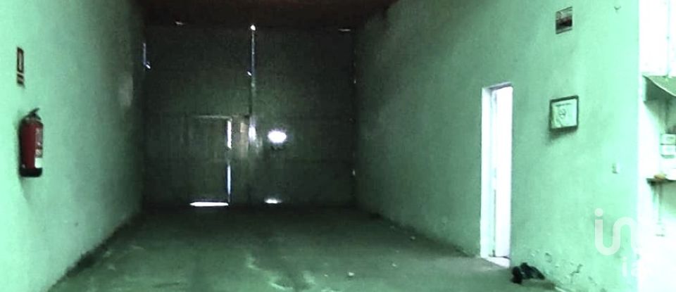 Actividades locales de 1.840 m² en Ribaseca (24391)