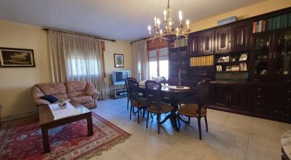 Country home 5 bedrooms of 520 m² in Lleida (25195)