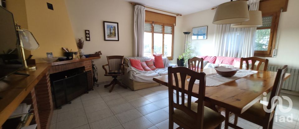 Casa rústica 5 habitaciones de 520 m² en Lleida (25195)