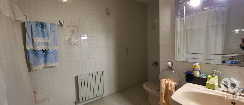 Casa rústica 5 habitaciones de 520 m² en Lleida (25195)