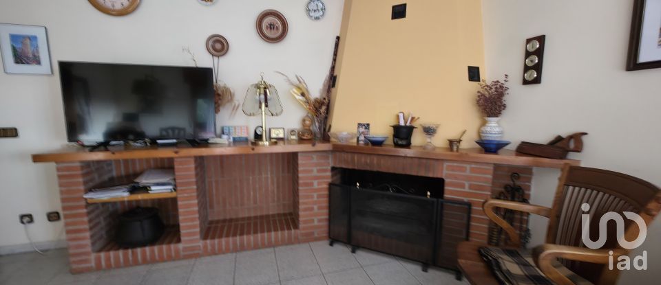 Casa rústica 5 habitaciones de 520 m² en Lleida (25195)