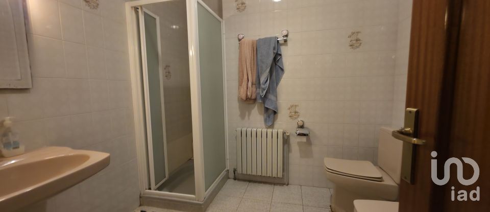 Casa rústica 5 habitaciones de 520 m² en Lleida (25195)