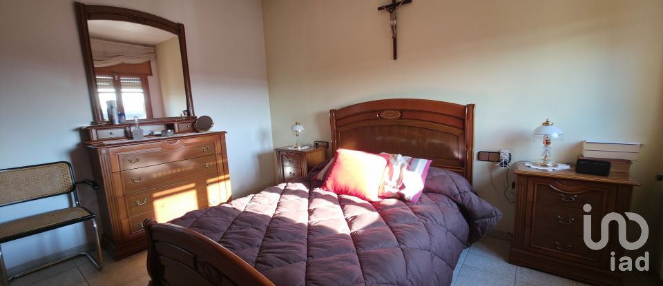 Casa rústica 5 habitaciones de 520 m² en Lleida (25195)