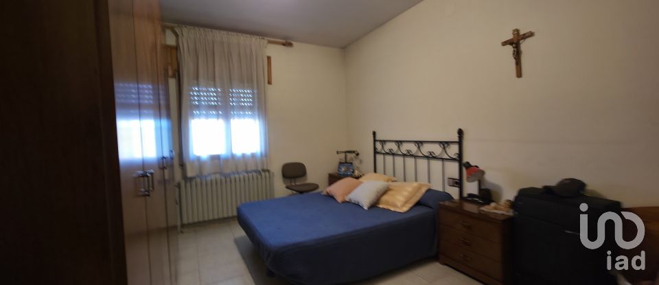 Casa rústica 5 habitaciones de 520 m² en Lleida (25195)