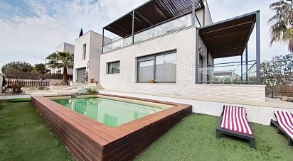 Casa 3 habitaciones de 256 m² en Urbanitzacio Cunit-Diagonal (43881)