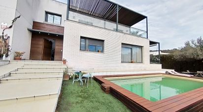 Casa 3 habitaciones de 256 m² en Urbanitzacio Cunit-Diagonal (43881)