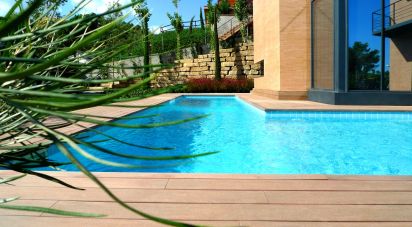 Casa 6 habitaciones de 420 m² en Castellví de Rosanes (08769)