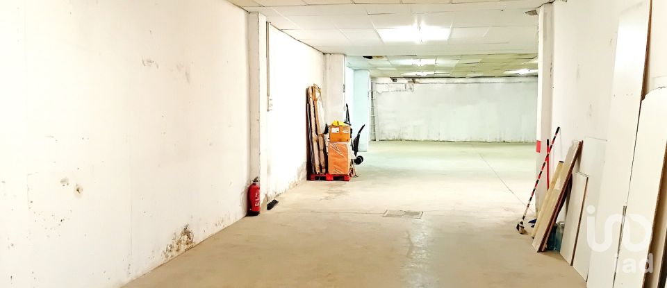 Tienda / local comercial de 228 m² en Terrassa (08223)