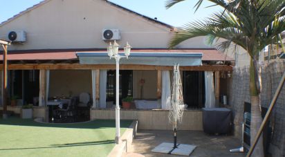 Casa 4 habitacions de 257 m² a Formentera del Segura (03179)