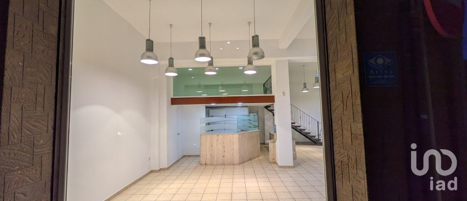 Boutique/Local commercial de 102 m² à Manresa (08243)
