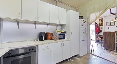 Casa 9 habitaciones de 400 m² en Albarca (43360)