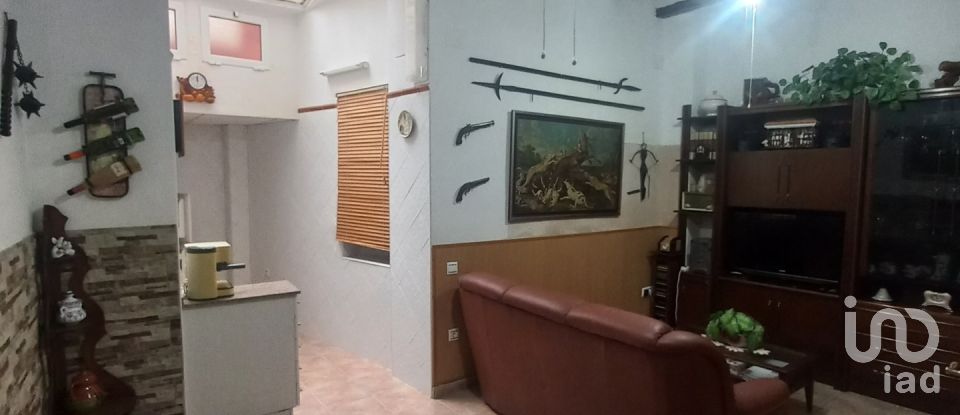 Townhouse 3 bedrooms of 170 m² in Benissanet (43747)