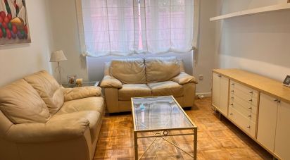 Apartment 2 bedrooms of 52 m² in Madrid (28015)