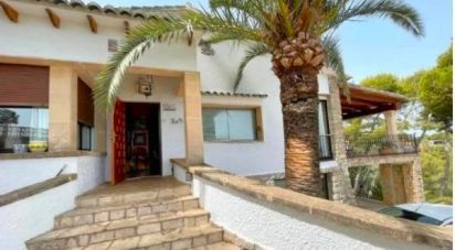 Chalet 4 habitaciones de 270 m² en Dénia (03700)