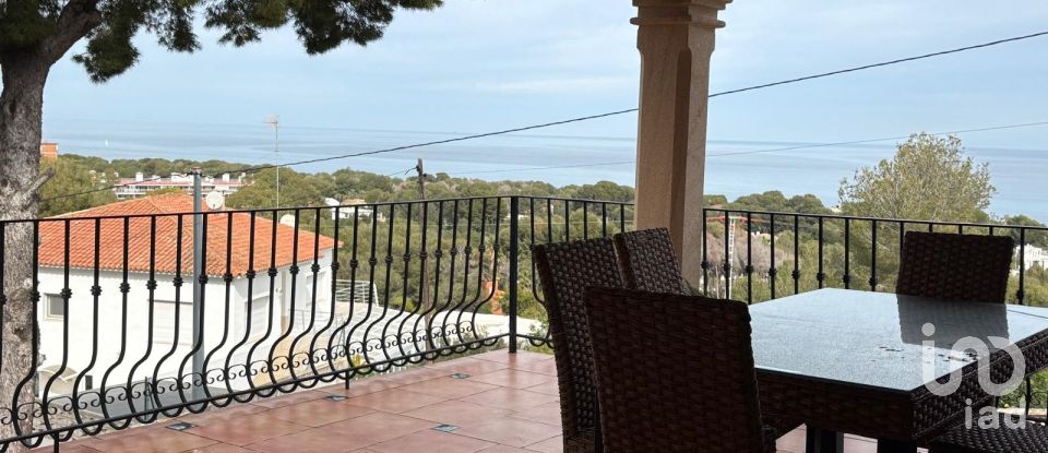 Casa de muntanya 4 habitacions de 270 m² a Dénia (03700)