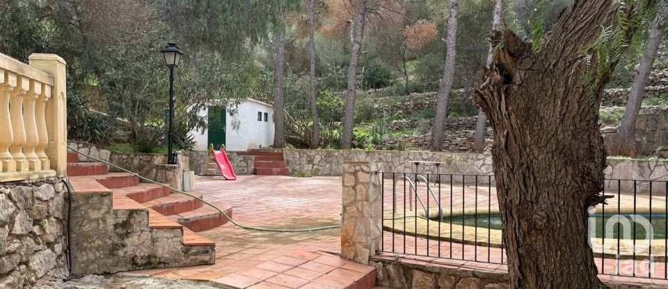 Casa de muntanya 4 habitacions de 270 m² a Dénia (03700)