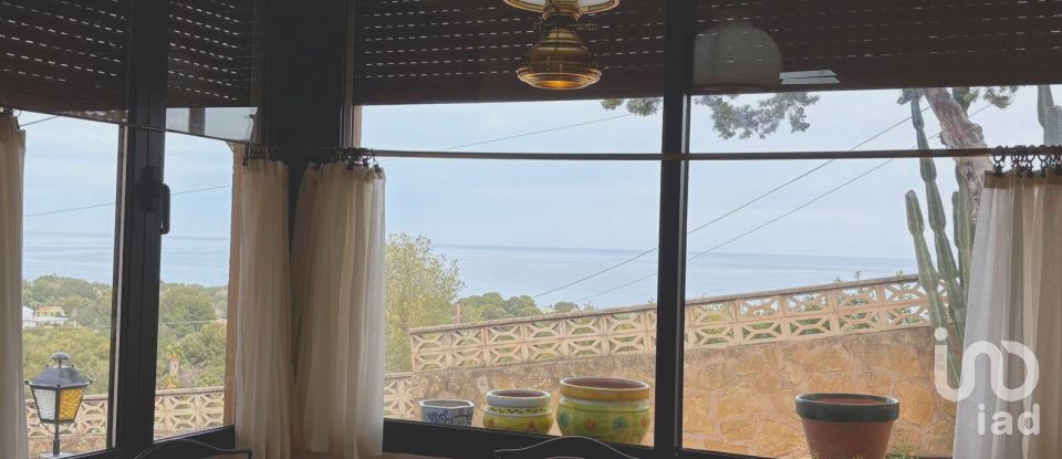 Casa de muntanya 4 habitacions de 270 m² a Dénia (03700)