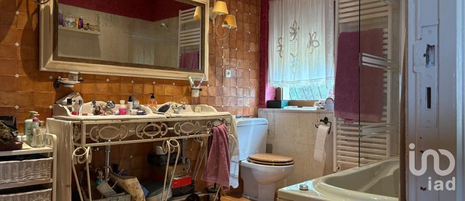 Casa de muntanya 4 habitacions de 270 m² a Dénia (03700)