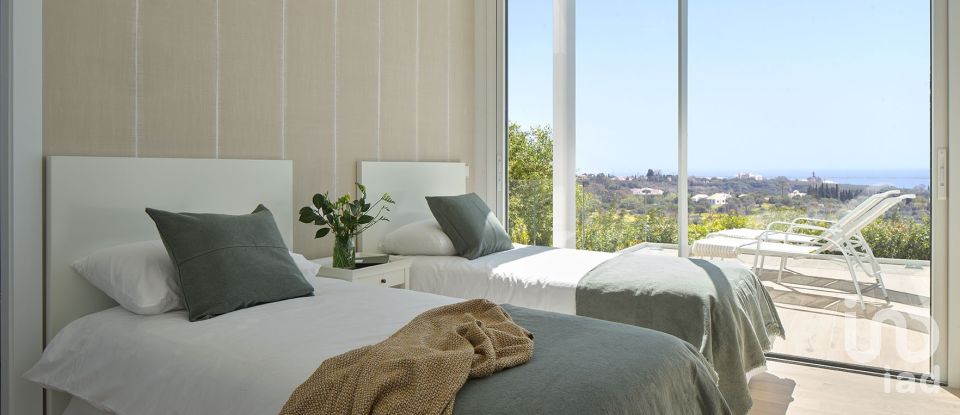 House 3 bedrooms of 261 m² in Marbella (29660)