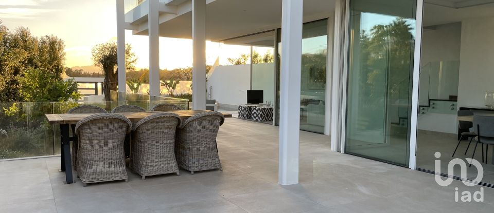 House 3 bedrooms of 261 m² in Marbella (29660)