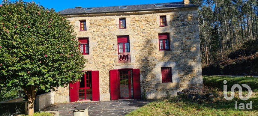 Casa 4 habitaciones de 350 m² en San Acisclo do Valadouro (27786)