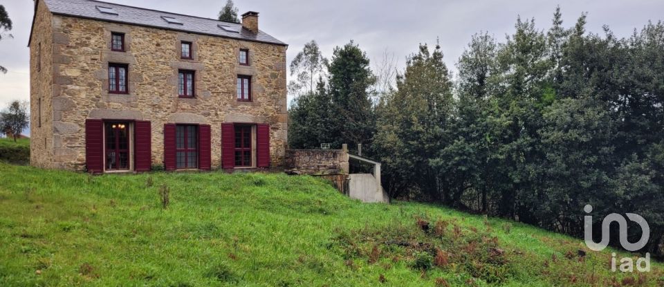 Casa 4 habitaciones de 350 m² en San Acisclo do Valadouro (27786)