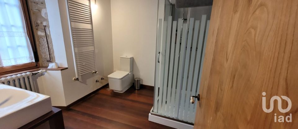 Casa 4 habitaciones de 350 m² en San Acisclo do Valadouro (27786)