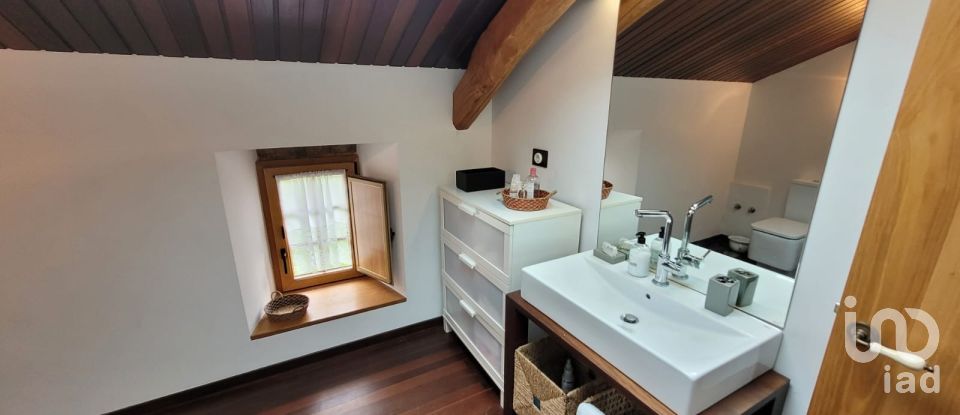 Casa 4 habitaciones de 350 m² en San Acisclo do Valadouro (27786)