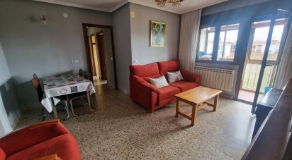 Apartment 3 bedrooms of 70 m² in Urbanización Mansilla del Esla (24218)