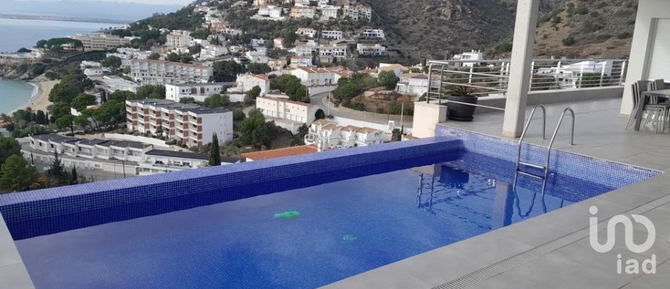 Casa 3 habitacions de 357 m² a Roses (17480)