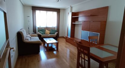 Pis 3 habitacions de 90 m² a Benavente (49600)
