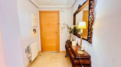 Piso 3 habitaciones de 130 m² en Mutxamel (03110)