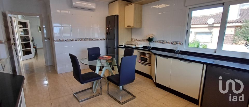 House 5 bedrooms of 521 m² in La Manga del Mar Menor (30380)