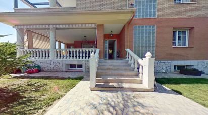 Casa 6 habitaciones de 320 m² en Cambrils (43850)