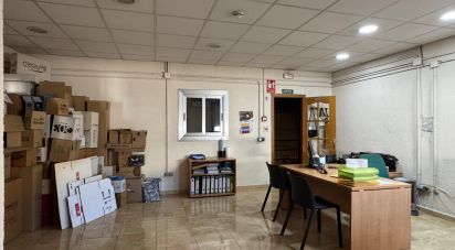 Shop / premises commercial of 506 m² in Roda de Bara (43883)