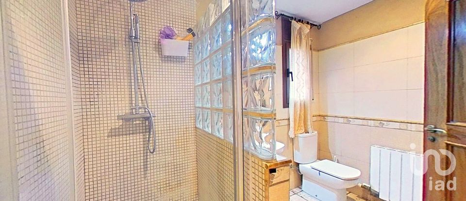 House 5 bedrooms of 1,950 m² in Les Planes de Picamoixons (43491)