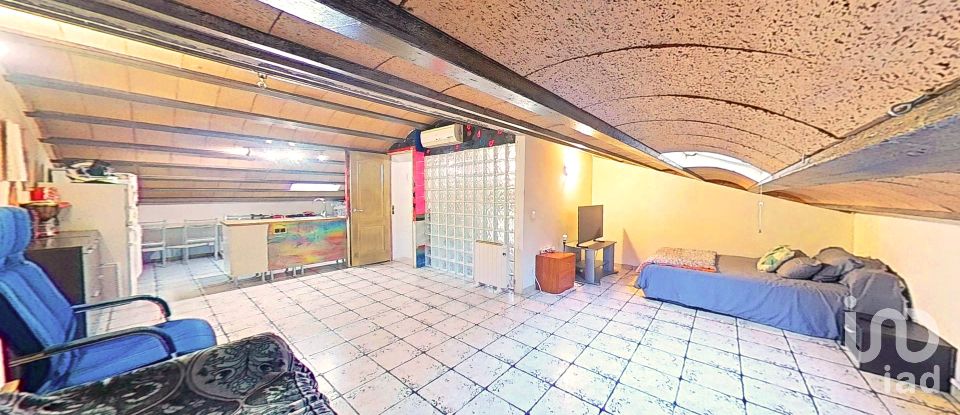 House 5 bedrooms of 1,950 m² in Les Planes de Picamoixons (43491)