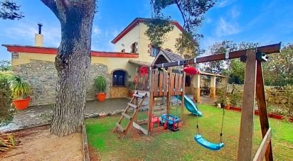 House 5 bedrooms of 1,950 m² in Les Planes de Picamoixons (43491)