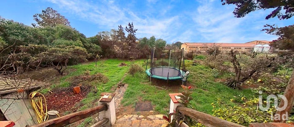 House 5 bedrooms of 1,950 m² in Les Planes de Picamoixons (43491)