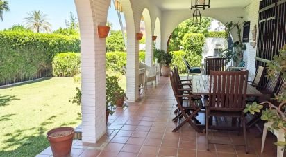 House 4 bedrooms of 210 m² in Alcalá de Guadaíra (41500)