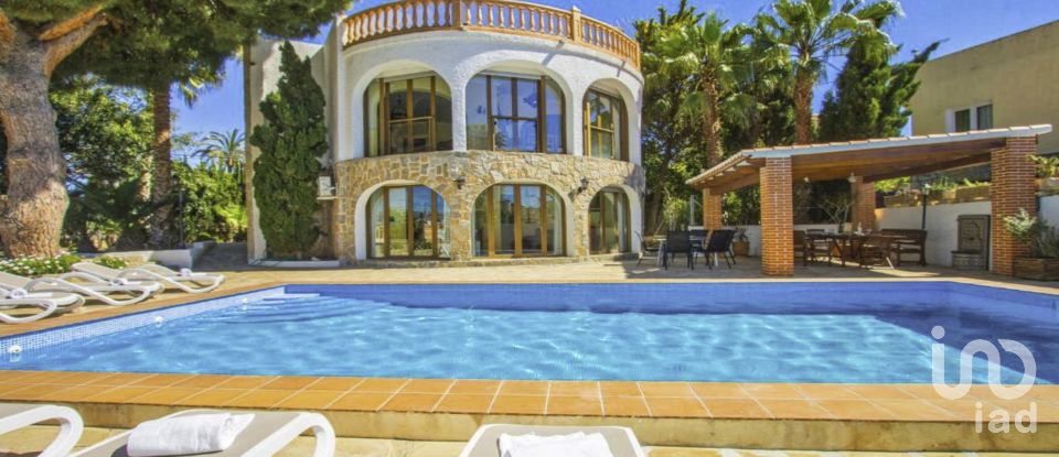 Maison 5 chambres de 323 m² à Calp (03710)