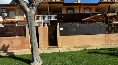 Casa 4 habitaciones de 190 m² en Lepe (21440)