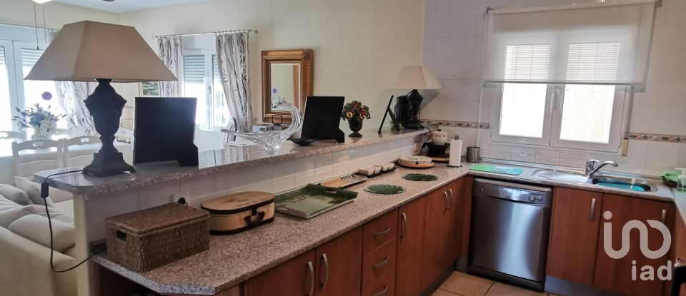 House 5 bedrooms of 300 m² in Monte Zenia (03189)