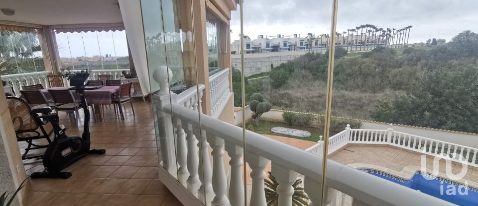 House 5 bedrooms of 300 m² in Monte Zenia (03189)