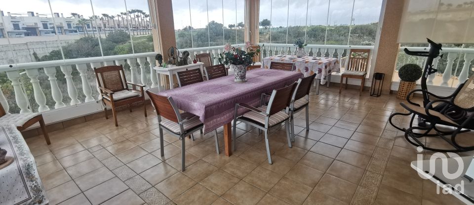 House 5 bedrooms of 300 m² in Monte Zenia (03189)